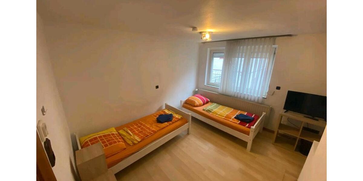 Monteurhaus · Monteurzimmer · Monteurwohnung Dettelbach 8 zimmer