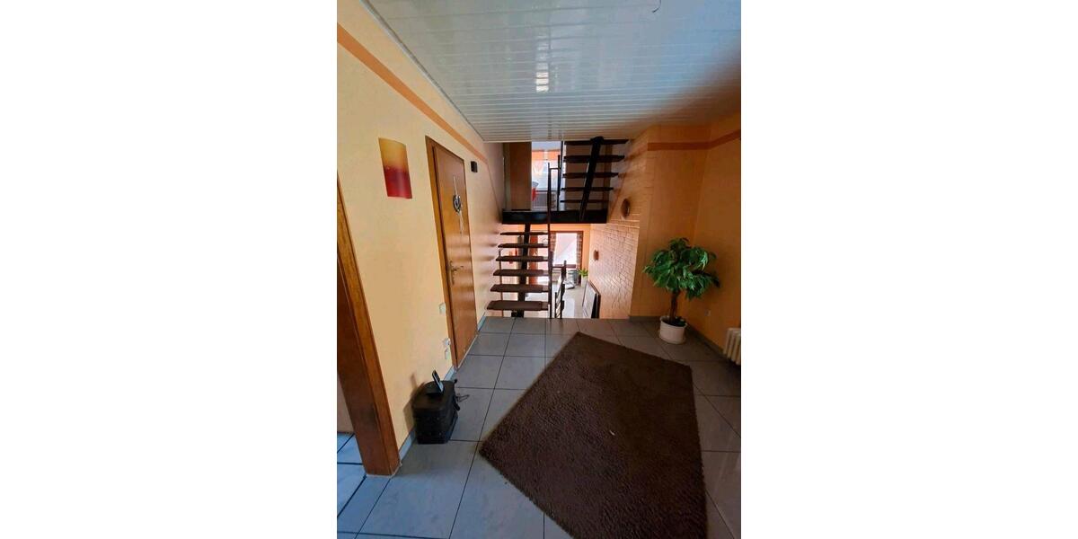 Einfamilienhaus Ganderkesee - 7.5 Zimmer, 200 m&sup2;, 1.980&euro; | Angebot:26582095