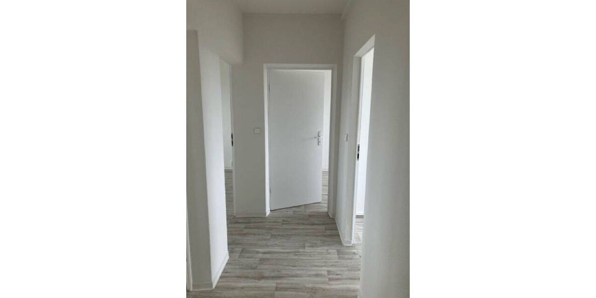 Etagenwohnung Angermünde - 4 Zimmer, 69 m&sup2;, 430&euro; | Angebot:26673532