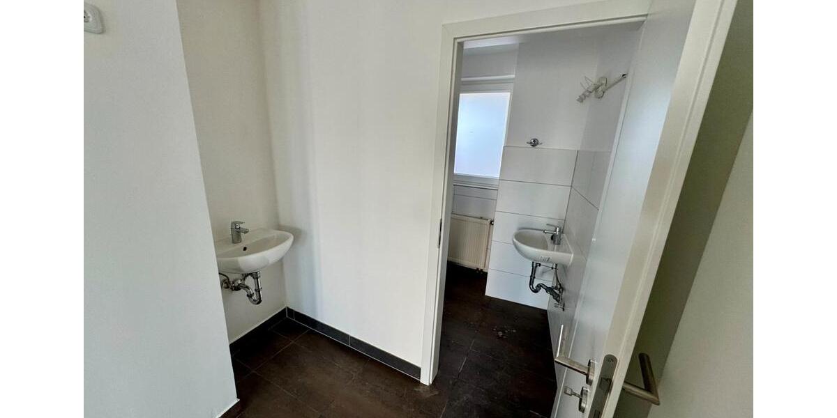 Gewerbeobjekt Neu-Isenburg Isenburg - 1.050&euro; | Angebot:26351135