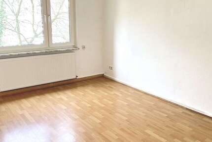 Wohnung Wuppertal Barmen - 4 Zimmer, 79 m&sup2;, 540&euro; | Angebot:27050028