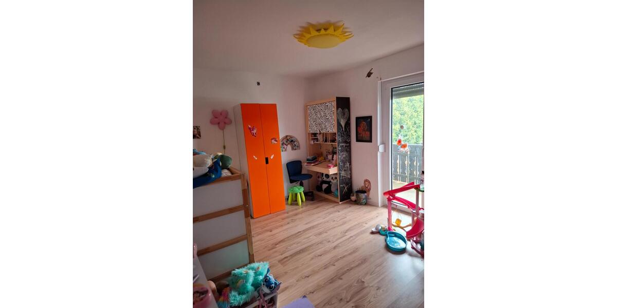 Mehrfamilienhaus, Wohnhaus Bad Sooden-Allendorf Allendorf - 13 Zimmer, 258 m&sup2;, 1.100&euro; | Angebot:26423624