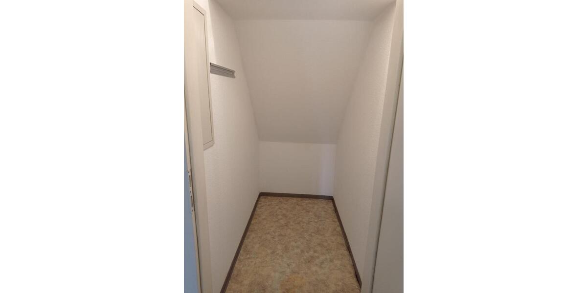 Dachgeschoßwohnung Pottenstein - 3 Zimmer, 85 m&sup2;, 590&euro; | Angebot:25509716