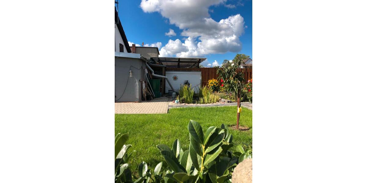 Doppelhaushälfte Salzwedel - 4 Zimmer, 85 m&sup2;, 700&euro; | Angebot:26344919