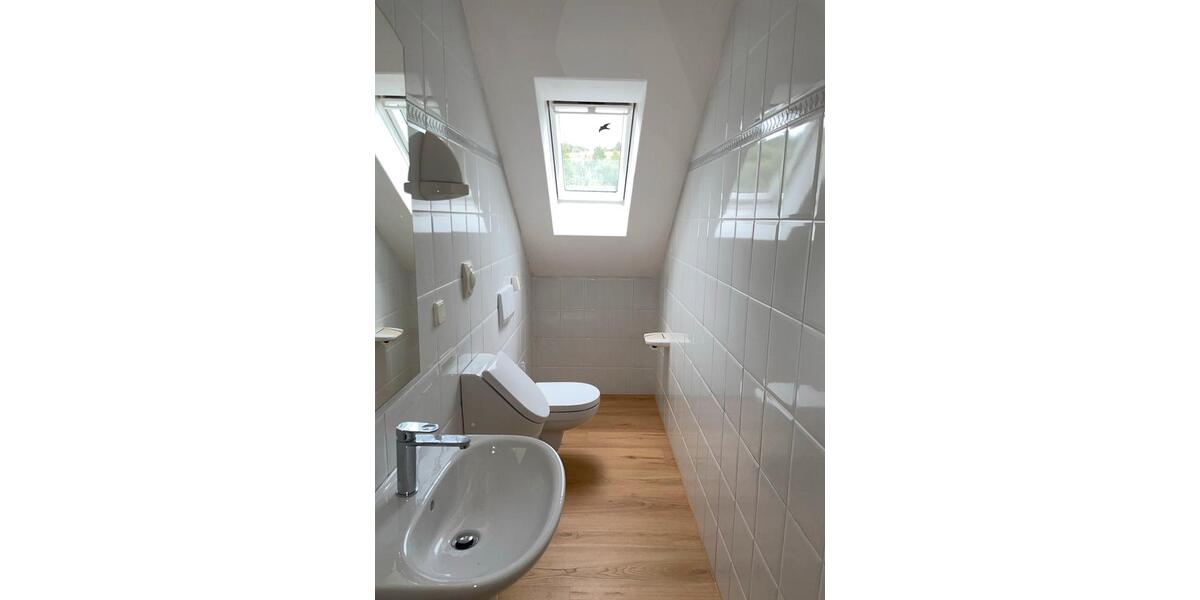 Dachgeschoßwohnung Borgentreich - 2 Zimmer, 98 m&sup2;, 465&euro; | Angebot:25791793