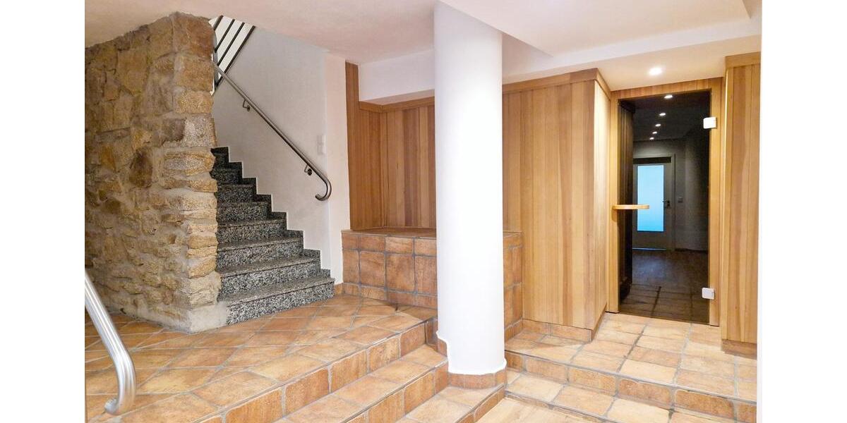 Etagenwohnung Bautzen - 3 Zimmer, 173 m&sup2;, 800&euro; | Angebot:26678299