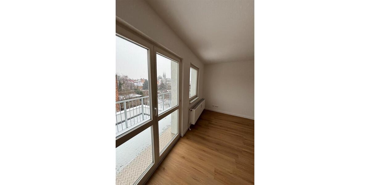 Dachgeschoßwohnung Stendal - 2 Zimmer, 50 m&sup2;, 470&euro; | Angebot:26233712