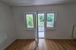 Schöne 3-Zimmerwohnung 70 qm mit Balkon kernsaniert