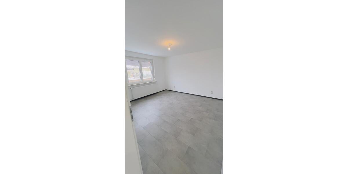 Etagenwohnung Edemissen - 2 Zimmer, 75 m&sup2;, 1.000&euro; | Angebot:24743449