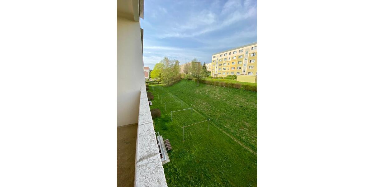 4-Raum Wohnung mit Einbauküche 4 zimmer