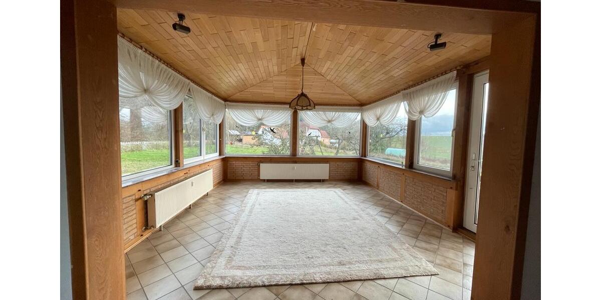 Etagenwohnung Coppenbrügge - 3 Zimmer, 135 m&sup2;, 1.600&euro; | Angebot:23781121