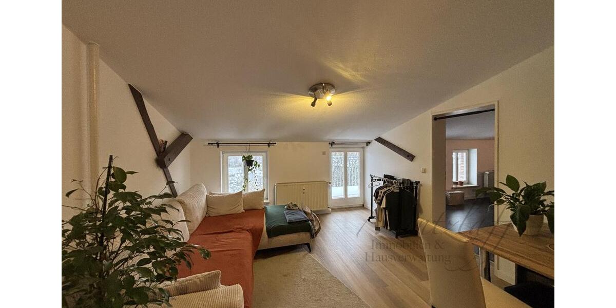 Dachgeschoßwohnung Stendal - 1.5 Zimmer, 53 m&sup2;, 368&euro; | Angebot:26008358