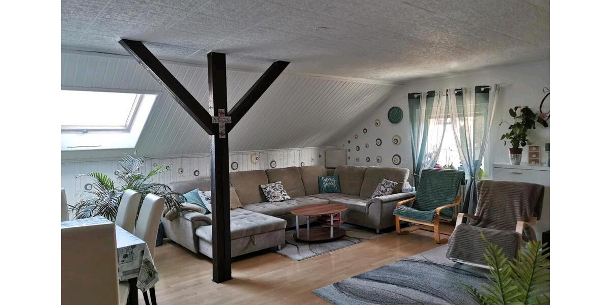 Dachgeschoßwohnung Taunusstein - 3 Zimmer, 86 m&sup2;, 1.196&euro; | Angebot:26466647