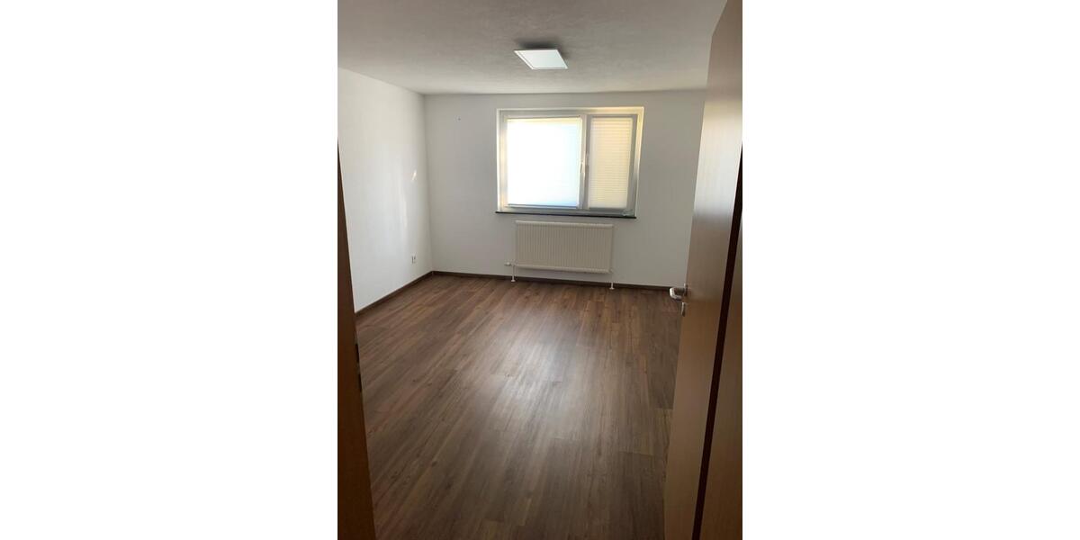 Hochparterre Horb am Neckar - 3 Zimmer, 69 m&sup2;, 750&euro; | Angebot:25840399