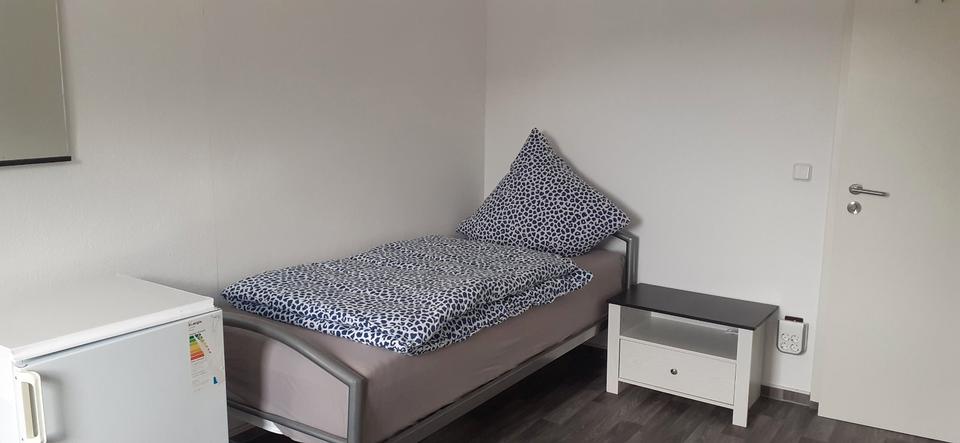 Wohnen auf Zeit Georgenthal - 9 Zimmer, 340 m&sup2;, 15&euro; | Angebot:26321447
