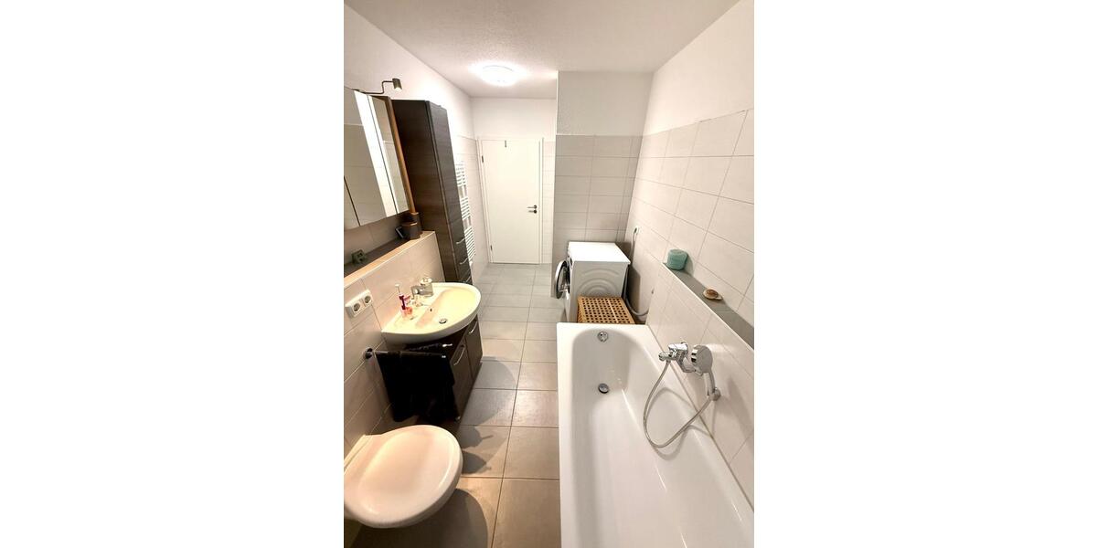 Etagenwohnung Greifswald - 3 Zimmer, 78 m&sup2;, 1.045&euro; | Angebot:25119072