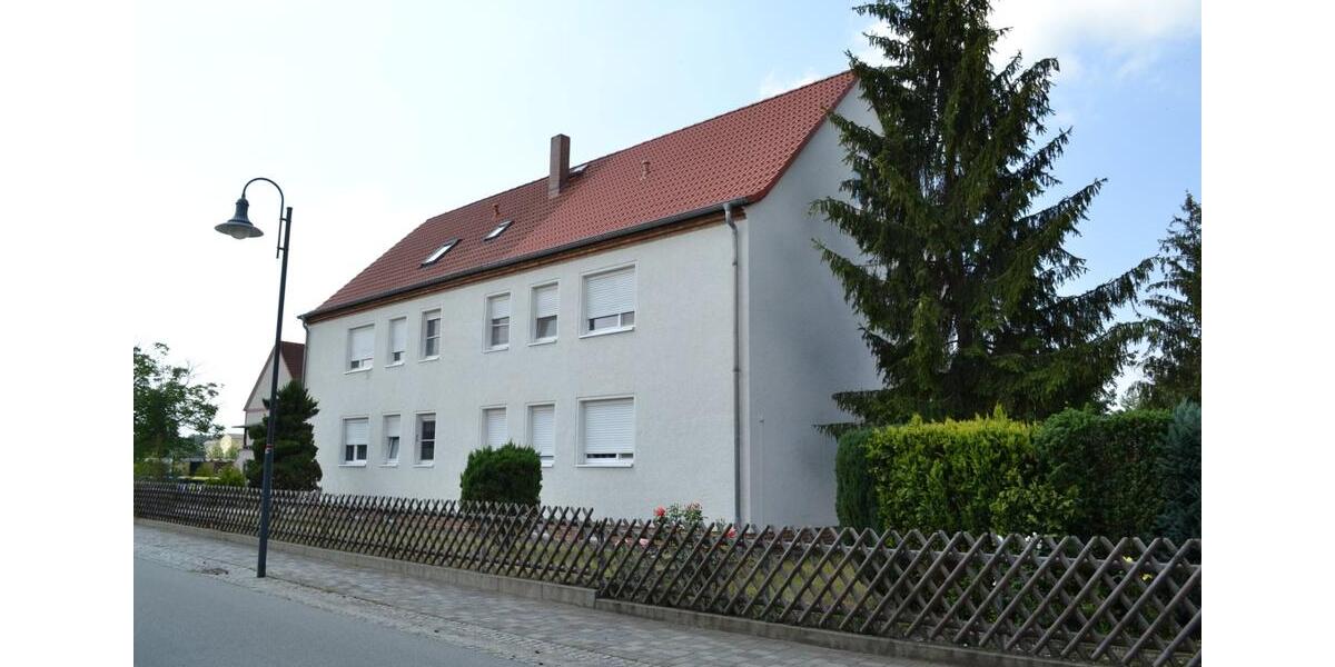 Erdgeschoßwohnung Welzow - 3 Zimmer, 60 m&sup2;, 321&euro; | Angebot:25882768