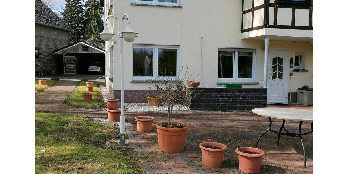 Erdgeschoßwohnung Eitorf - 3 Zimmer, 98 m&sup2;, 1.200&euro; | Angebot:25962552