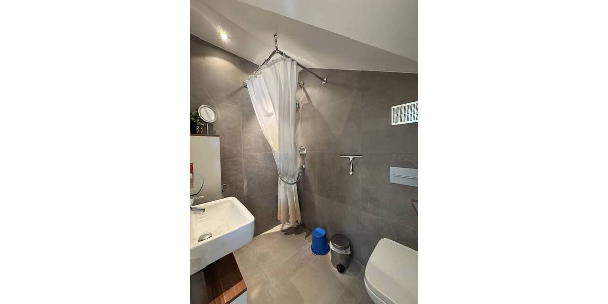 Etagenwohnung Oberhausen - 2 Zimmer, 60 m&sup2;, 700&euro; | Angebot:26189766