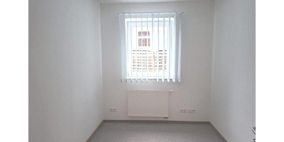 Erdgeschoßwohnung Varel - 3 Zimmer, 75 m&sup2;, 800&euro; | Angebot:24781637