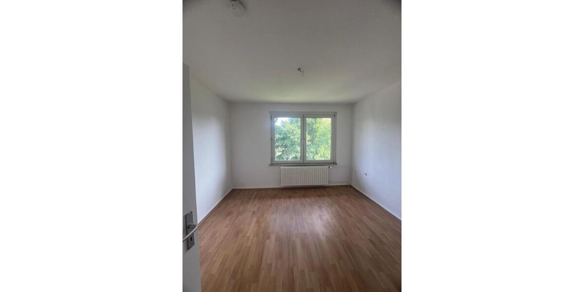 Etagenwohnung Gelsenkirchen Gelsenkirchen-Mitte - 2 Zimmer, 65 m&sup2;, 425&euro; | Angebot:26498543