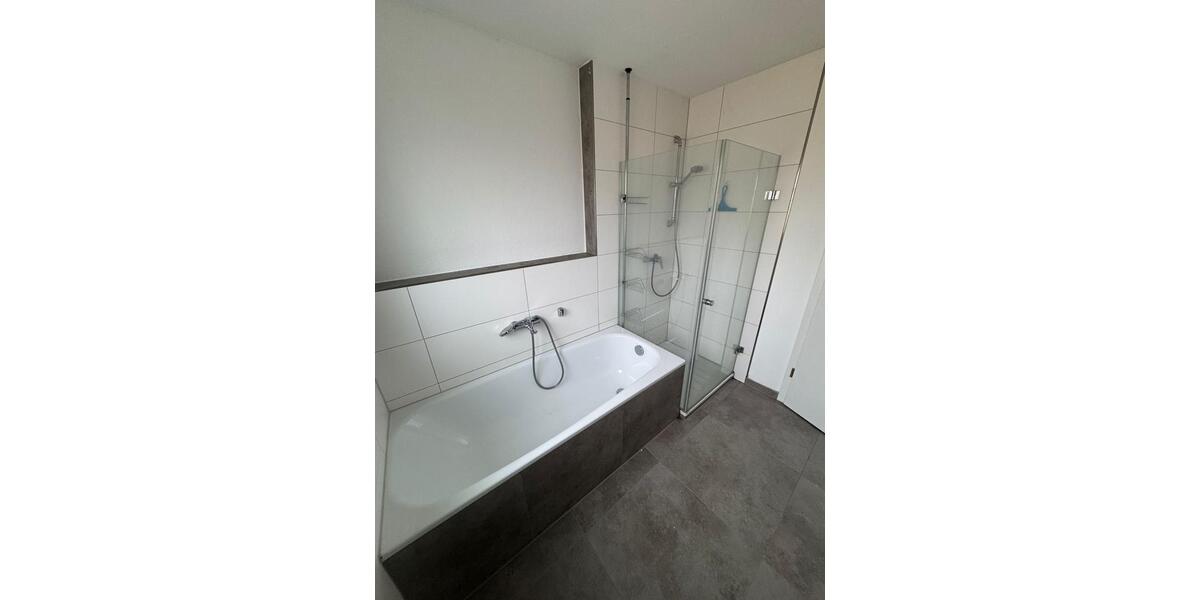 Güglingen Frauenzimmern Dachgeschoss WHG, 2 stöckig 4 zimmer