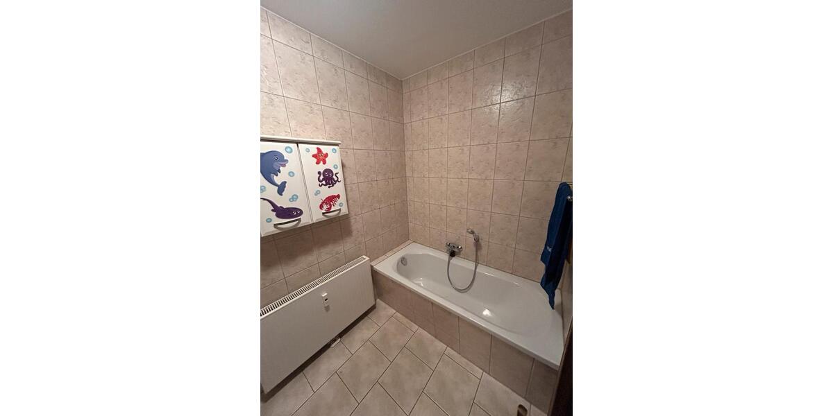 Etagenwohnung Bad Liebenwerda - 4 Zimmer, 106 m&sup2;, 750&euro; | Angebot:25544693