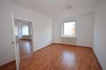 Gewerbeobjekt Neumarkt Altenhof - 4 Zimmer, 111 m&sup2;, 850&euro; | Angebot:25683027