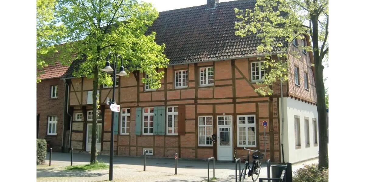 Etagenwohnung Drensteinfurt - 7 Zimmer, 153 m&sup2;, 1.500&euro; | Angebot:26003698