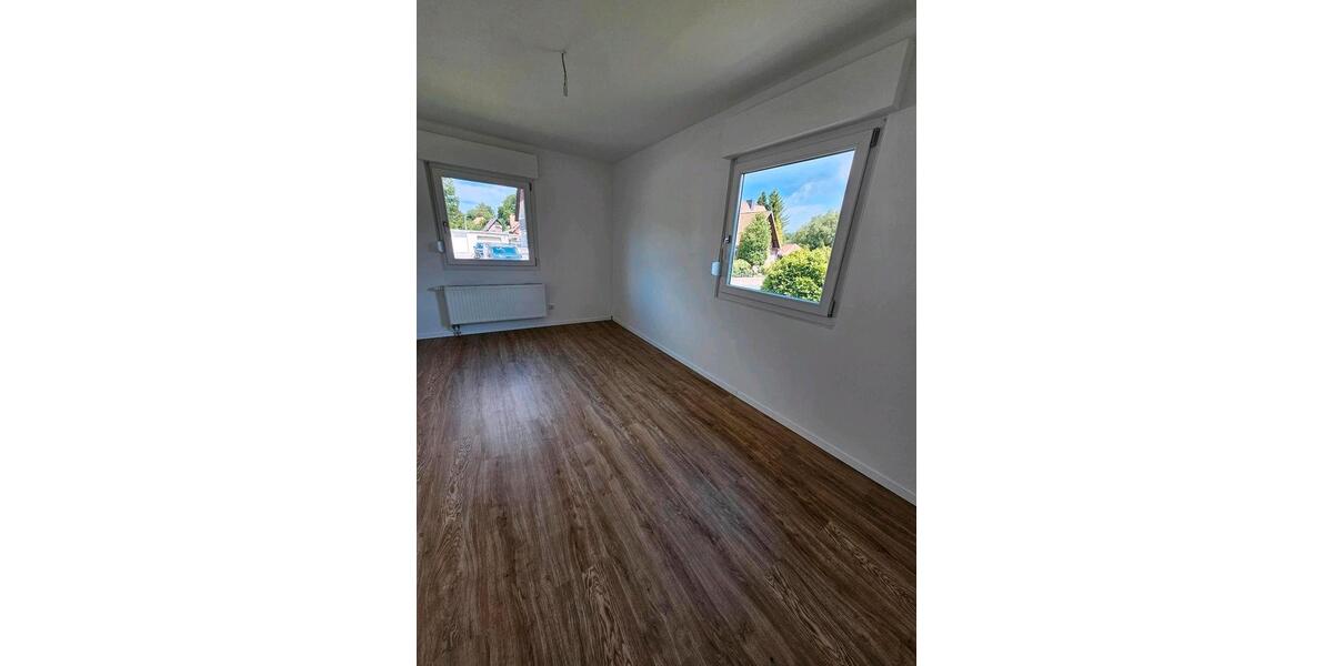 Etagenwohnung Munster - 4 Zimmer, 110 m&sup2;, 1.300&euro; | Angebot:25948865