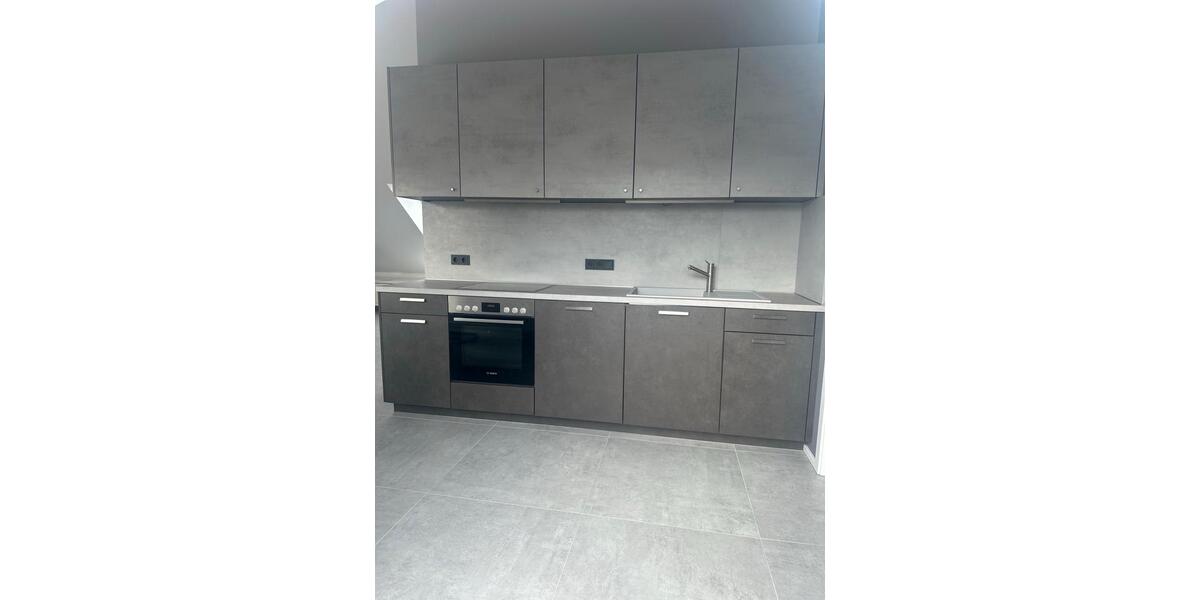 Dachgeschoßwohnung Ebersburg - 1.5 Zimmer, 85 m&sup2;, 1.100&euro; | Angebot:26391420