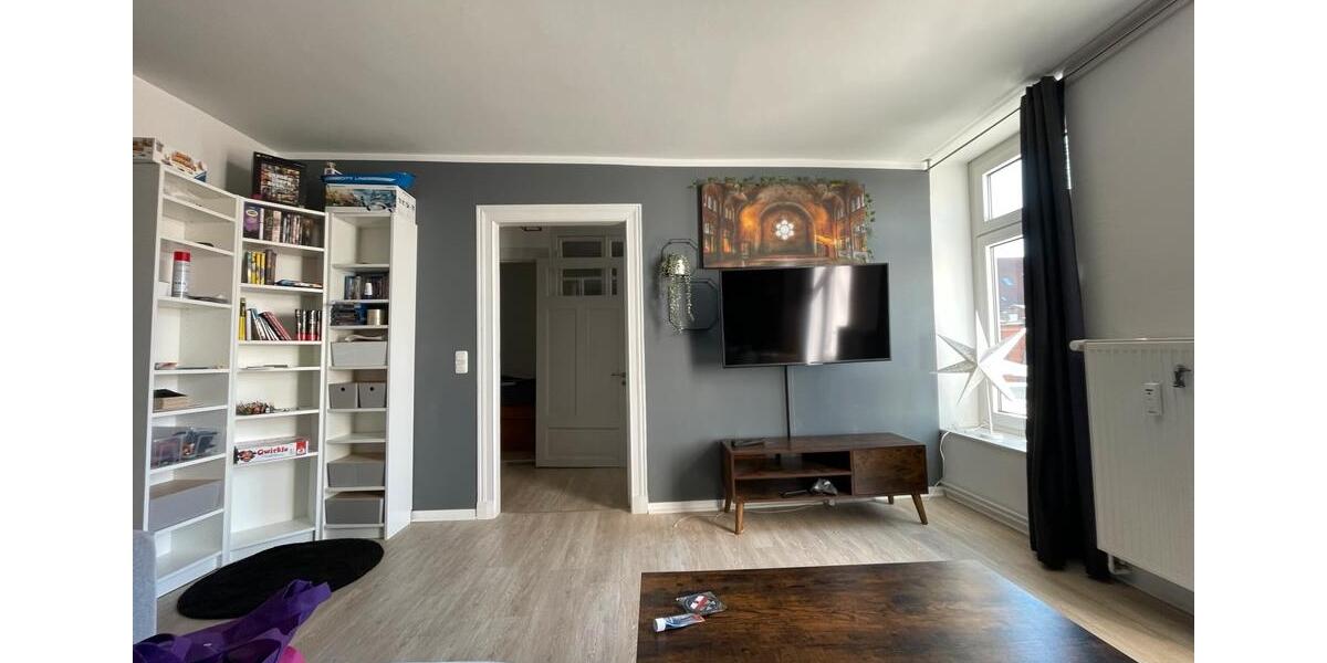 Etagenwohnung Lübeck Innenstadt - 2 Zimmer, 68 m&sup2;, 1.200&euro; | Angebot:26375418