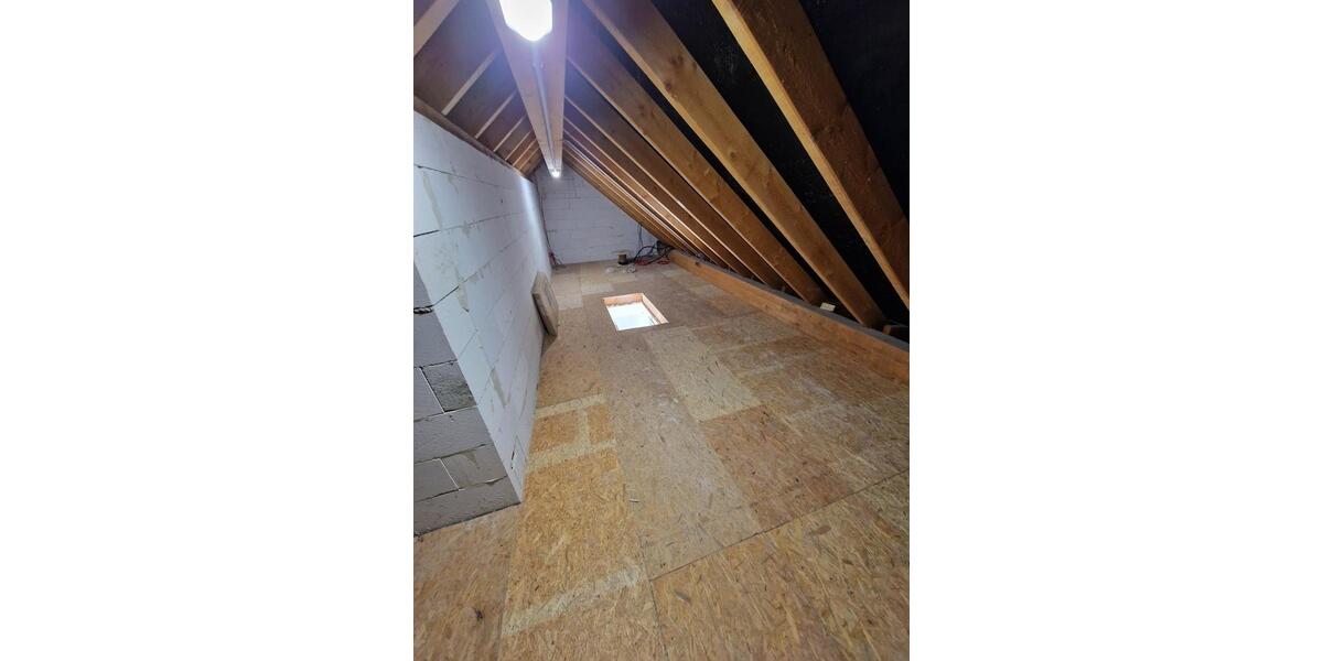 Reihenhaus Leipzig Nordost - 6 Zimmer, 190 m&sup2;, 2.625&euro; | Angebot:26001263