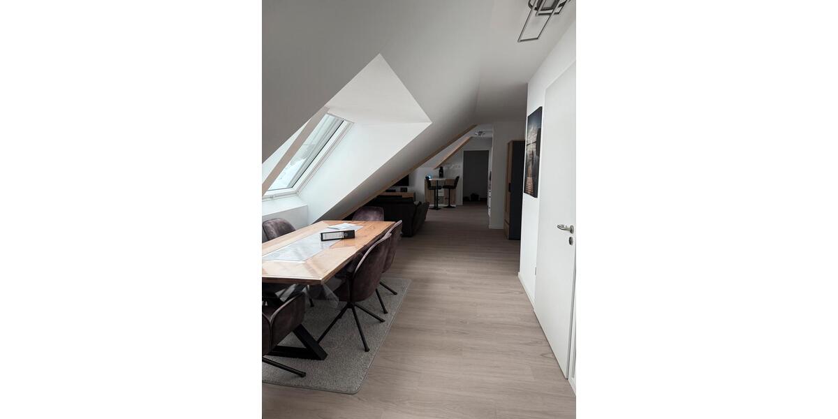 Dachgeschoßwohnung Olsberg - 3 Zimmer, 93 m&sup2;, 850&euro; | Angebot:24477254