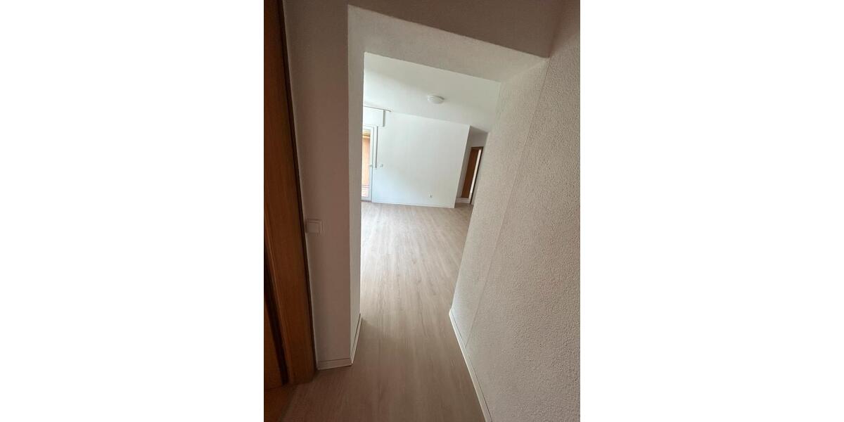 Etagenwohnung Backnang - 3.5 Zimmer, 75 m&sup2;, 1.250&euro; | Angebot:26610999