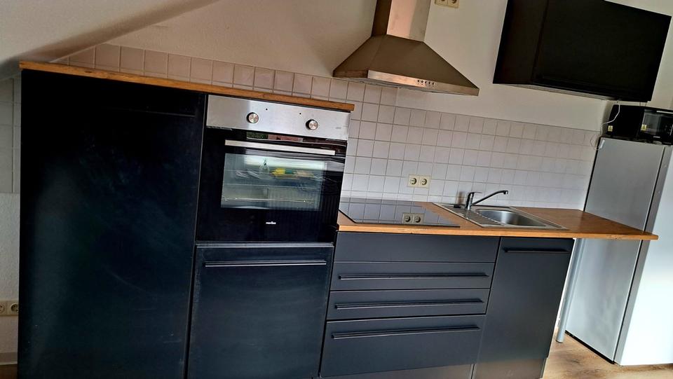 Etagenwohnung Pinnow - 2.5 Zimmer, 80 m&sup2;, 800&euro; | Angebot:26278629