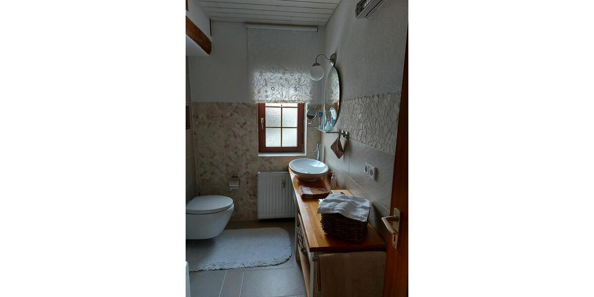 Etagenwohnung Heiligenberg - 3 Zimmer, 800&euro; | Angebot:23688339