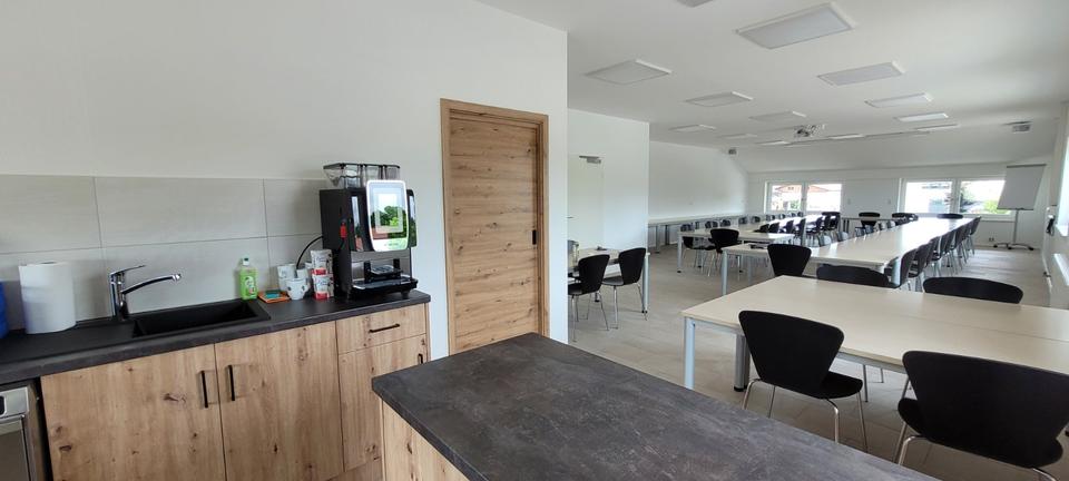 Seminarraum, Tagungsraum, Schulungsraum, Veranstaltungsraum, Yoga zimmer