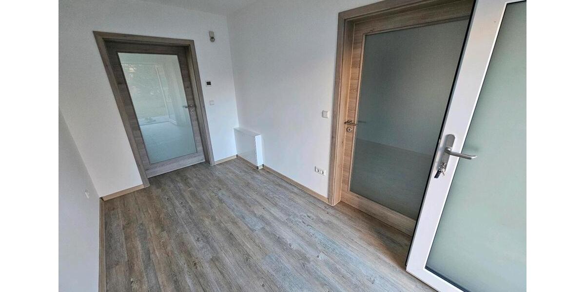Erdgeschoßwohnung Hildburghausen - 2 Zimmer, 49 m&sup2;, 530&euro; | Angebot:24794130