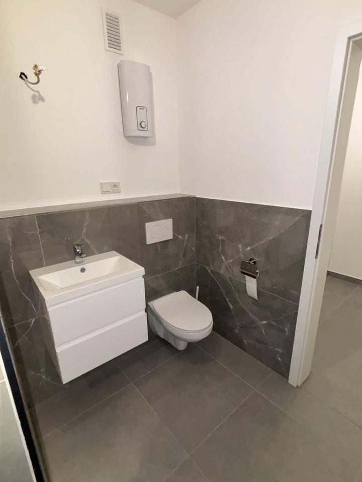 Wunderschön NEU SANIERTE Wohnung in Mainz gonsen