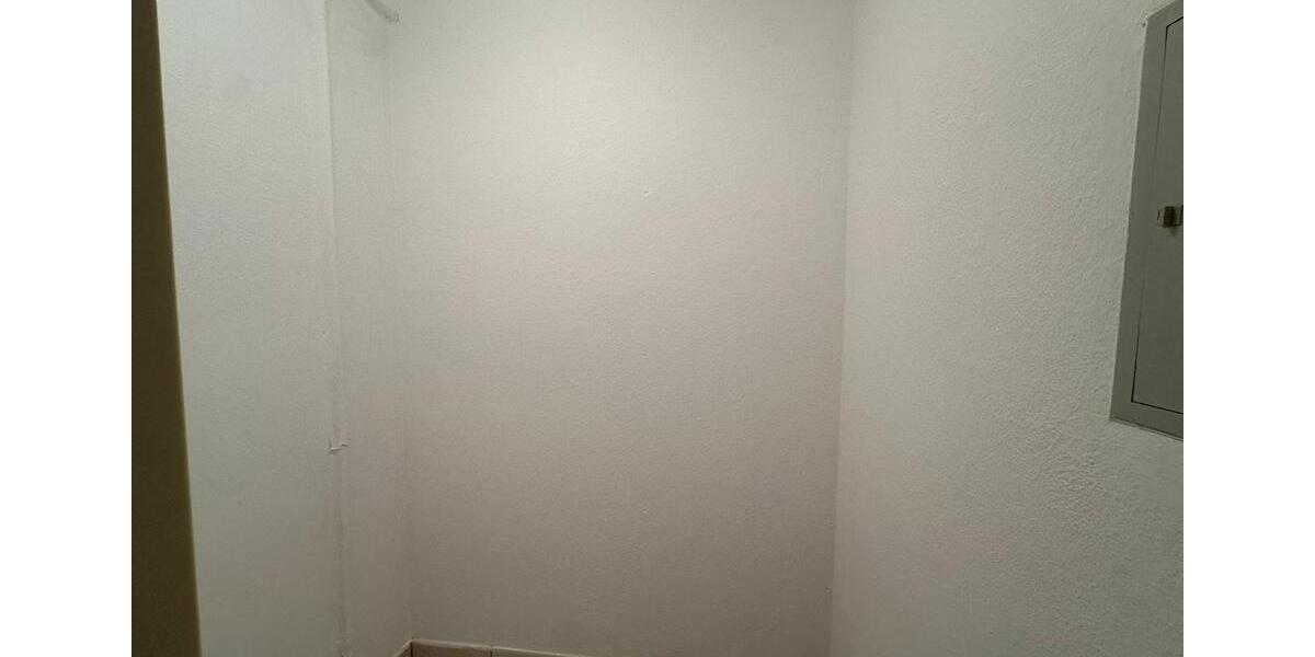 Erdgeschoßwohnung Wiesbaden Nordost - 1 Zimmer, 40 m&sup2;, 500&euro; | Angebot:25545772