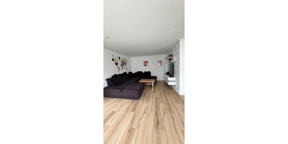 Erdgeschoßwohnung Löhne - 4 Zimmer, 120 m&sup2;, 1.300&euro; | Angebot:26491195