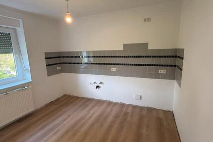 Wohnung Nohfelden - 5 Zimmer, 87 m&sup2;, 900&euro; | Angebot:26647935