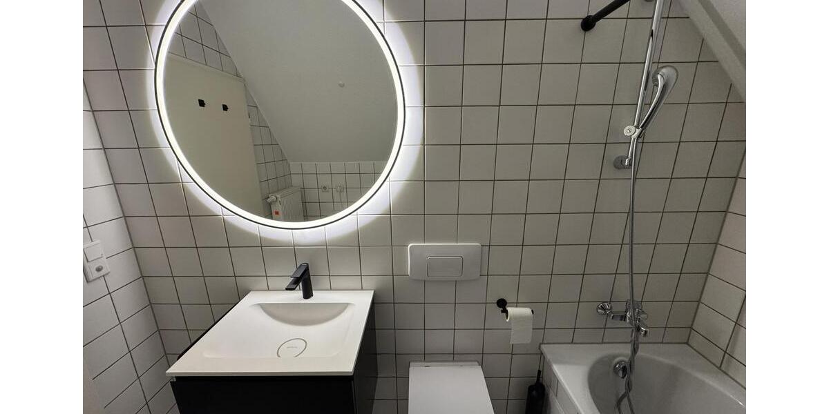 Vollmöblierte Drei-Zimmer Wohnung in einem exklusiven Hotel nur für Langzeitmiete 3 zimmer