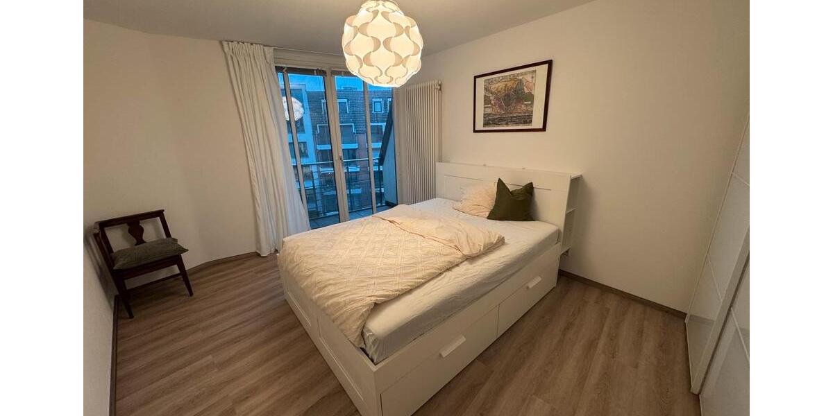 Etagenwohnung Bremen - 2 Zimmer, 78 m&sup2;, 1.200&euro; | Angebot:25646145