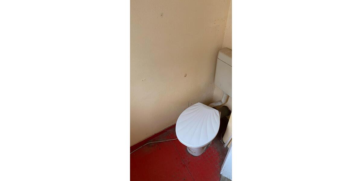 Etagenwohnung Niederwiesa - 3 Zimmer, 52 m&sup2;, 200&euro; | Angebot:24307735