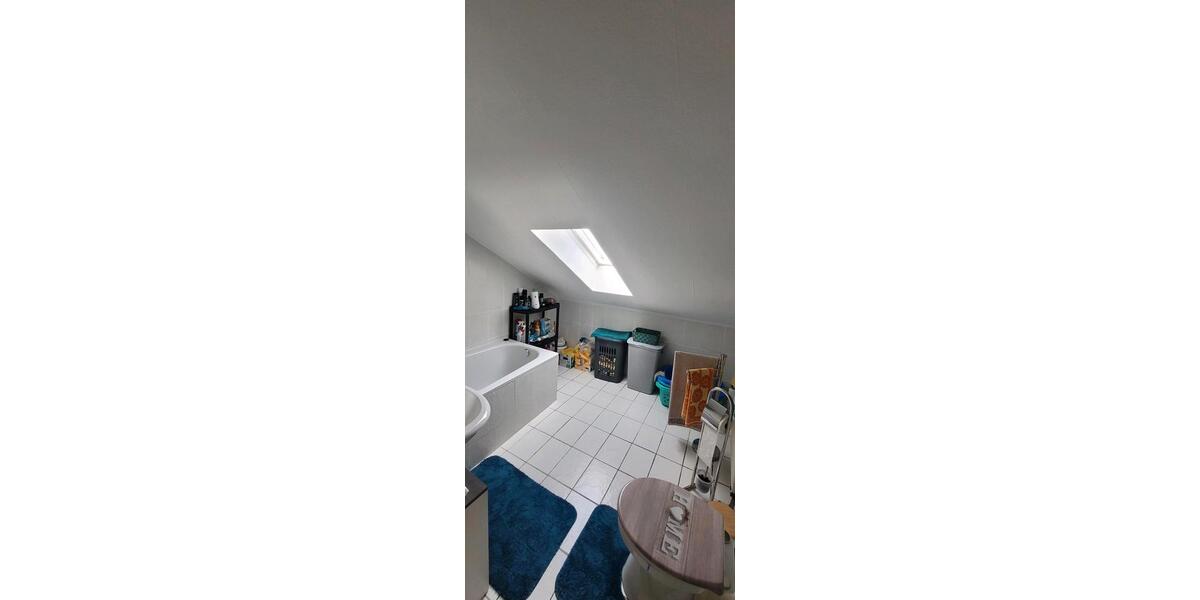 Dachgeschoßwohnung Pohlheim - 2 Zimmer, 56 m&sup2;, 600&euro; | Angebot:26700002