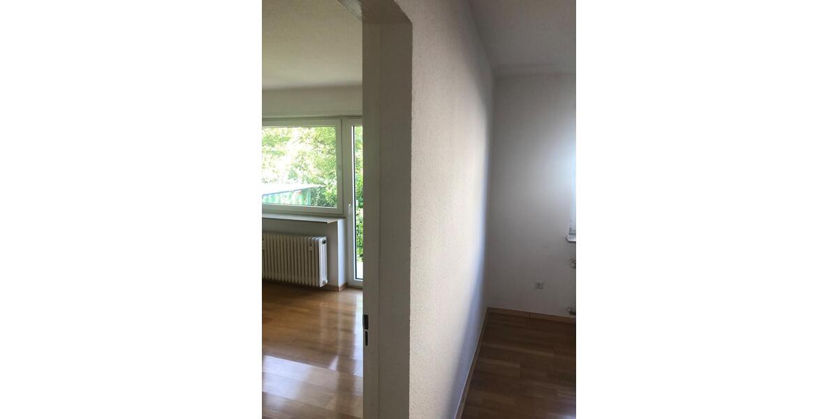 Etagenwohnung Weisenheim am Sand - 3.5 Zimmer, 90 m&sup2;, 925&euro; | Angebot:26250620