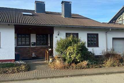 Haus zum Mieten in Bad Berleburg 1.100 € 125 m² 6 zimmer
