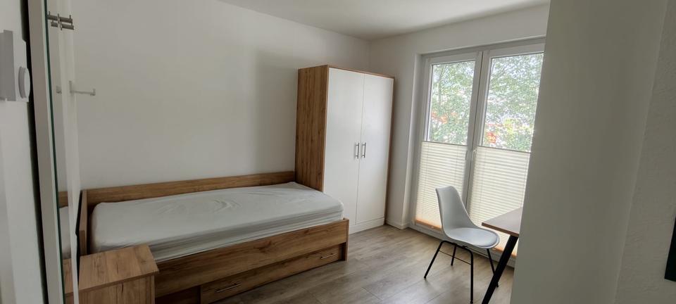 Wohnen auf Zeit Heidelberg Peterstal - 1 Zimmer, 12 m&sup2;, 580&euro; | Angebot:26642095